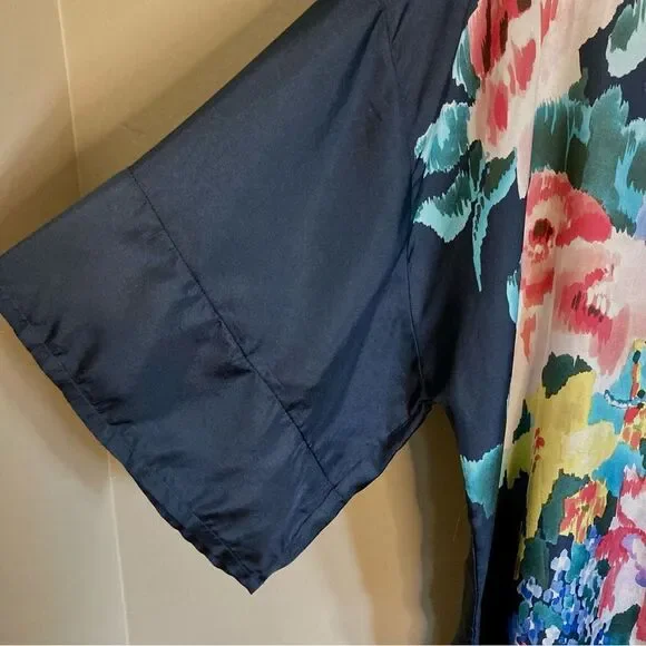 SOLD Johnny Was Malani 100% Silk Floral Print Long Kimono Tunic Navy Blue Size M - Picture 10 of 16